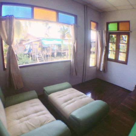 Baan Ing Suan Hotel Amphawa Ngoại thất bức ảnh
